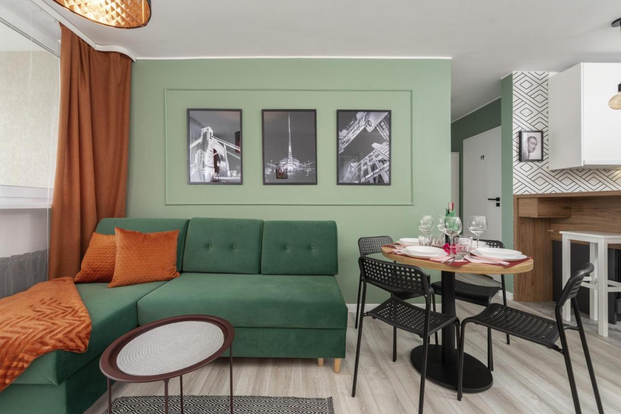 Apartament Zielinskiego Centrum Wroclaw By Noclegi Renters Exterior photo
